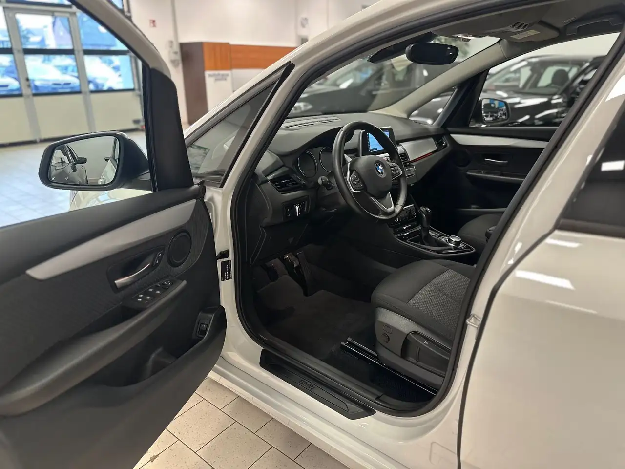 2022 BMW 218 218i GT Advantage 7-Sitz/Navi/LED/ParkAs/ActiveG, photograph 12