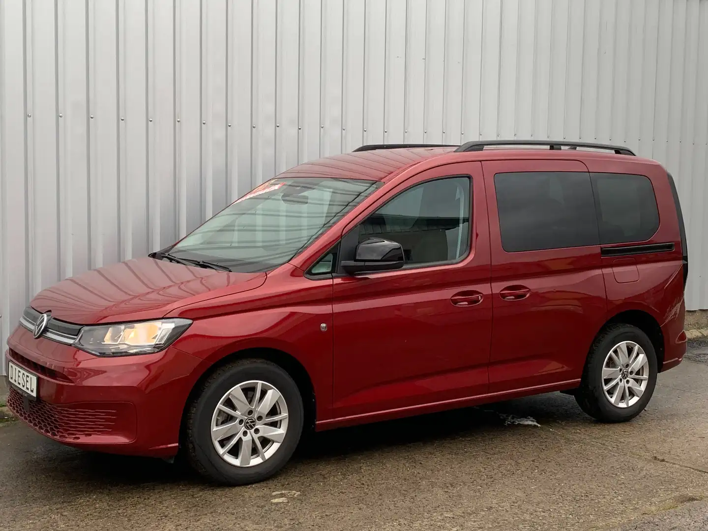 Volkswagen Caddy Life DSG TDI *Winterpaket*Navi*ergo-Sitz* Rot - 2
