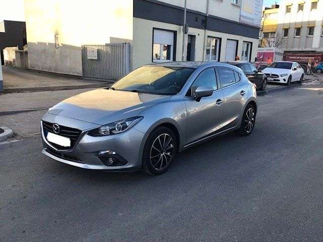 Second hand Mazda 3 2.2 cd