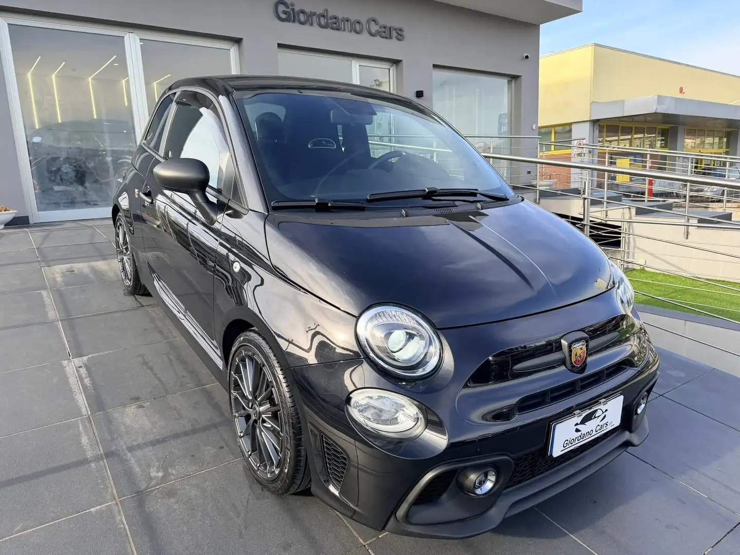 Abarth 595 1.4 t-jet Competizione 165cv Nero - 1