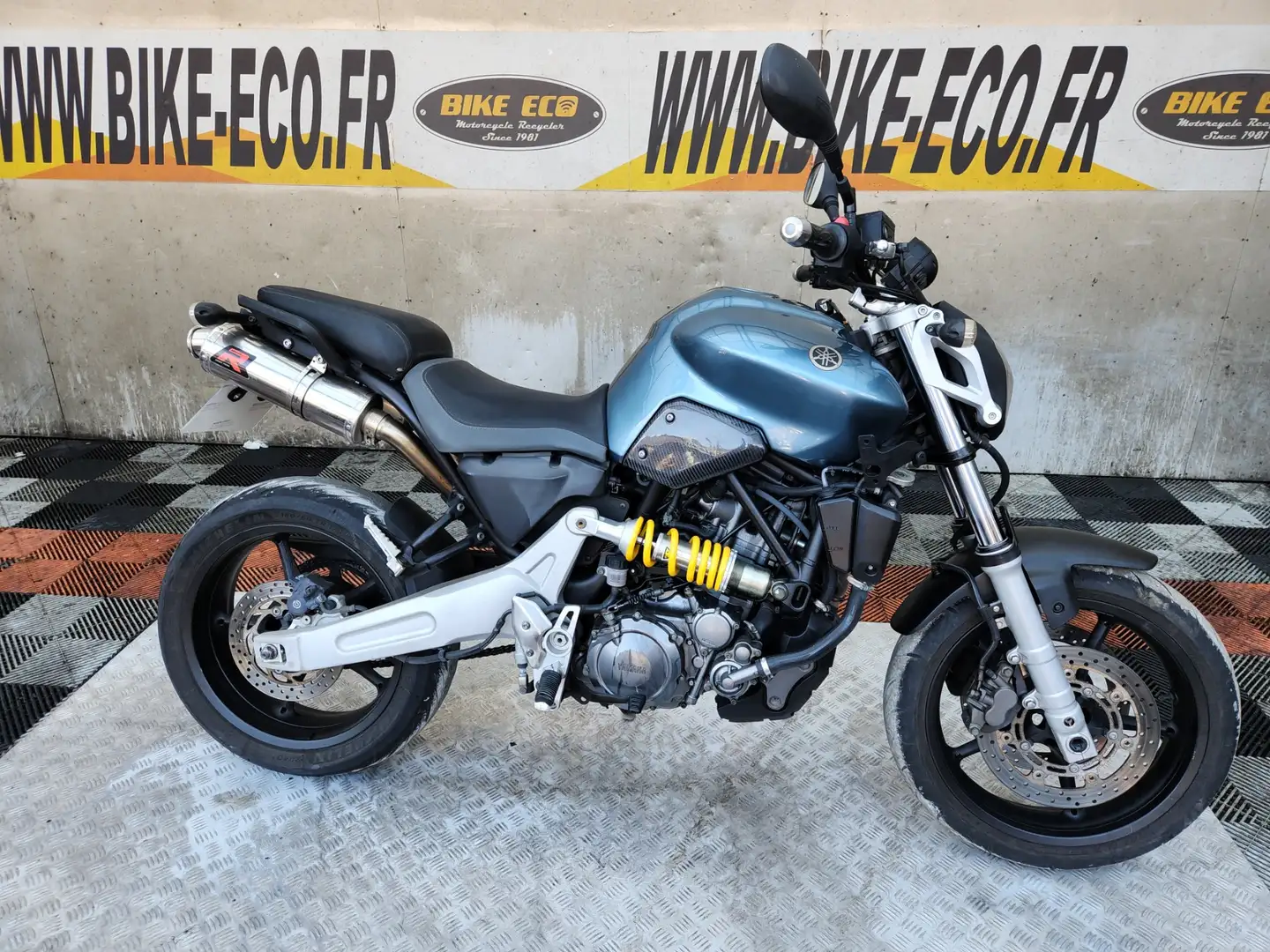 Yamaha MT-03 Bleu - 1