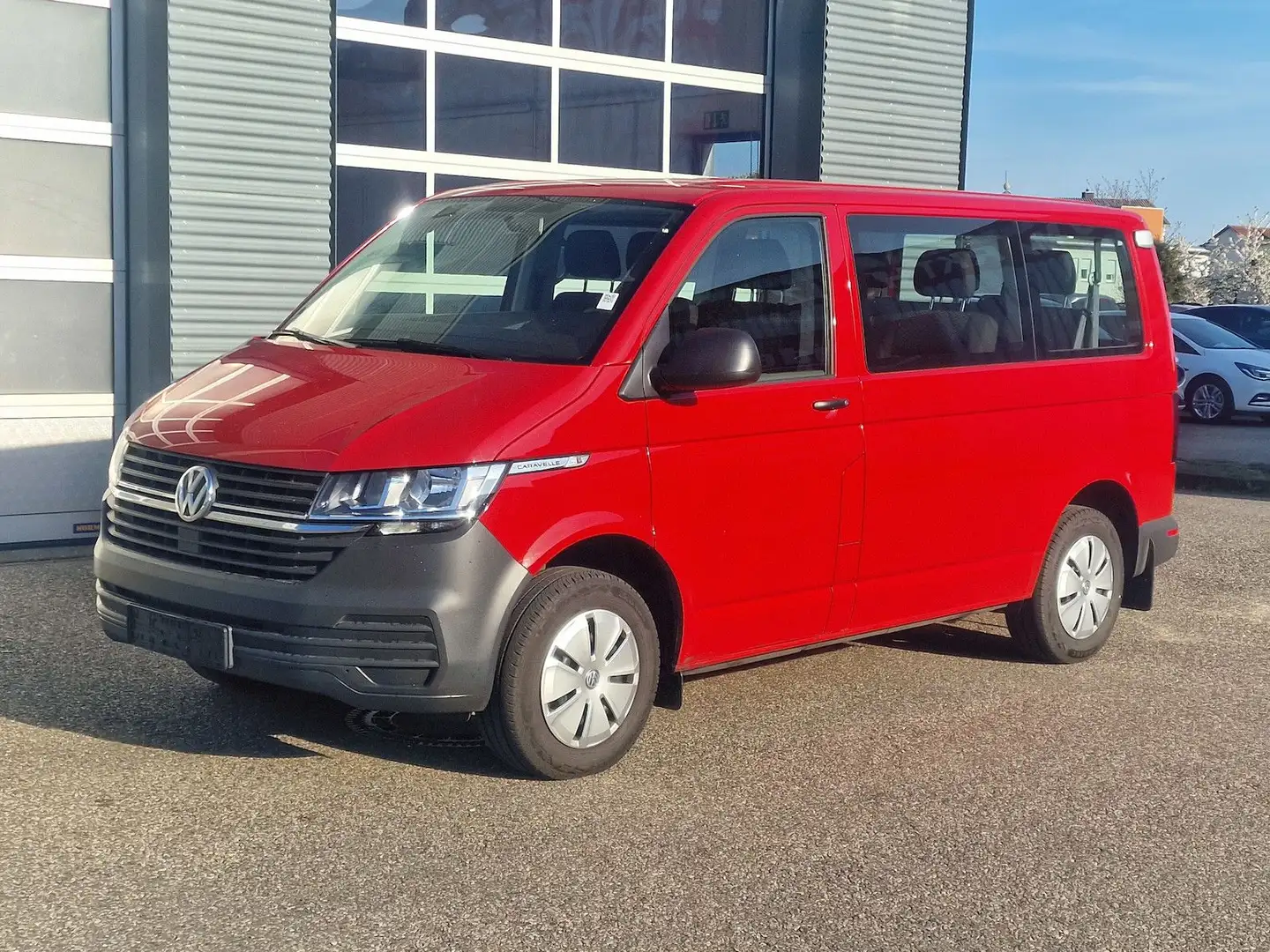 Volkswagen T6 Transporter T6.1 Transporter Caravelle Trendlind Klimaautoma Rouge - 1