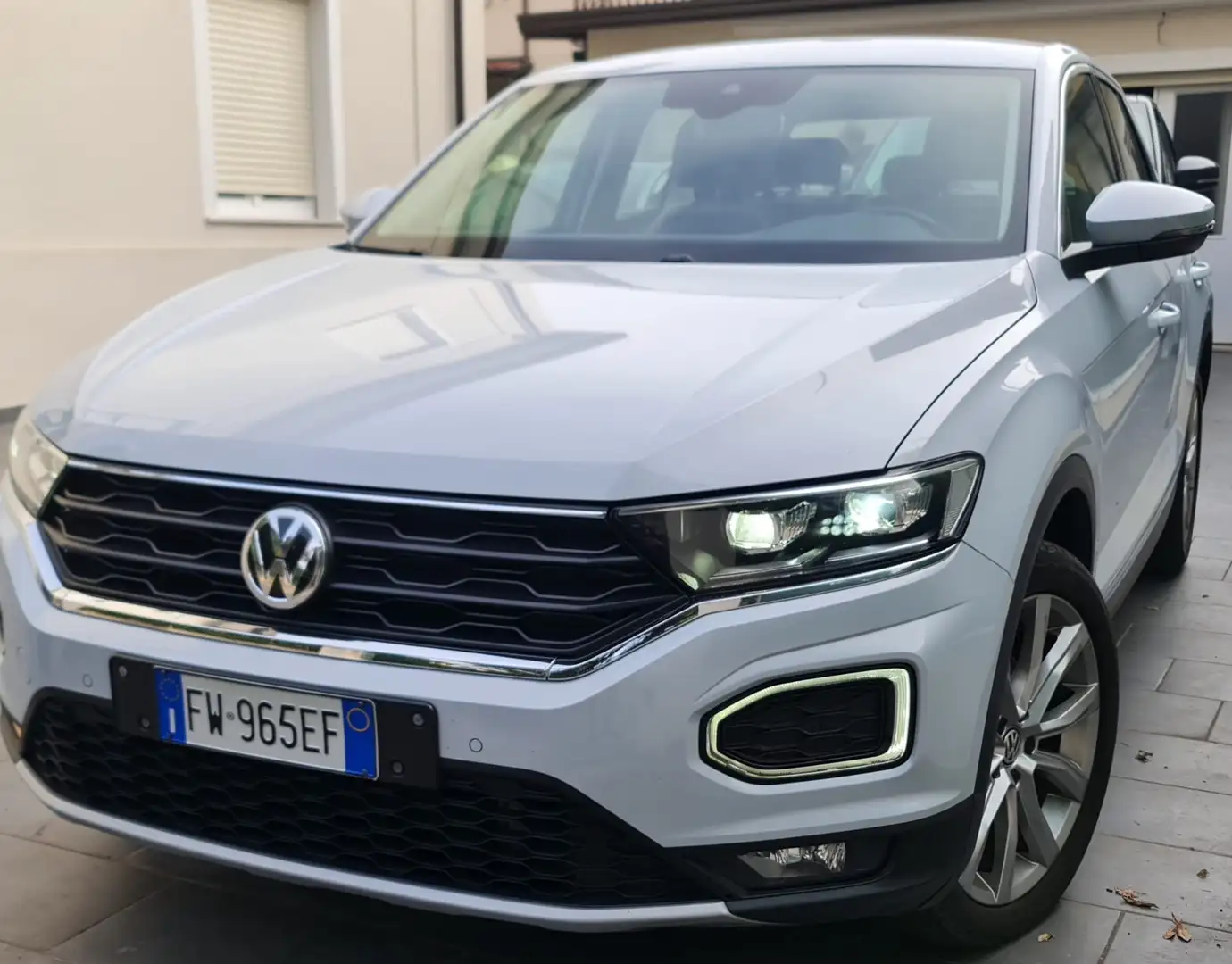 Volkswagen T-Roc 2.0 TDI 4 Motion - 1