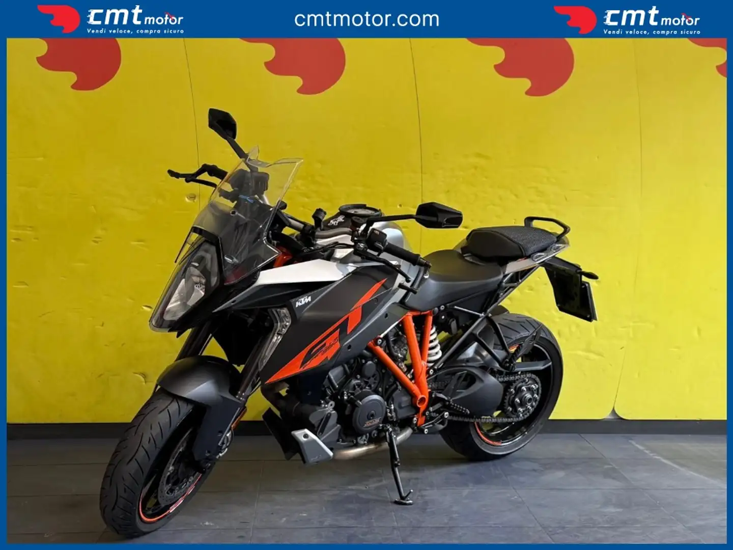 KTM 1290 Super Duke GT ABS - 2