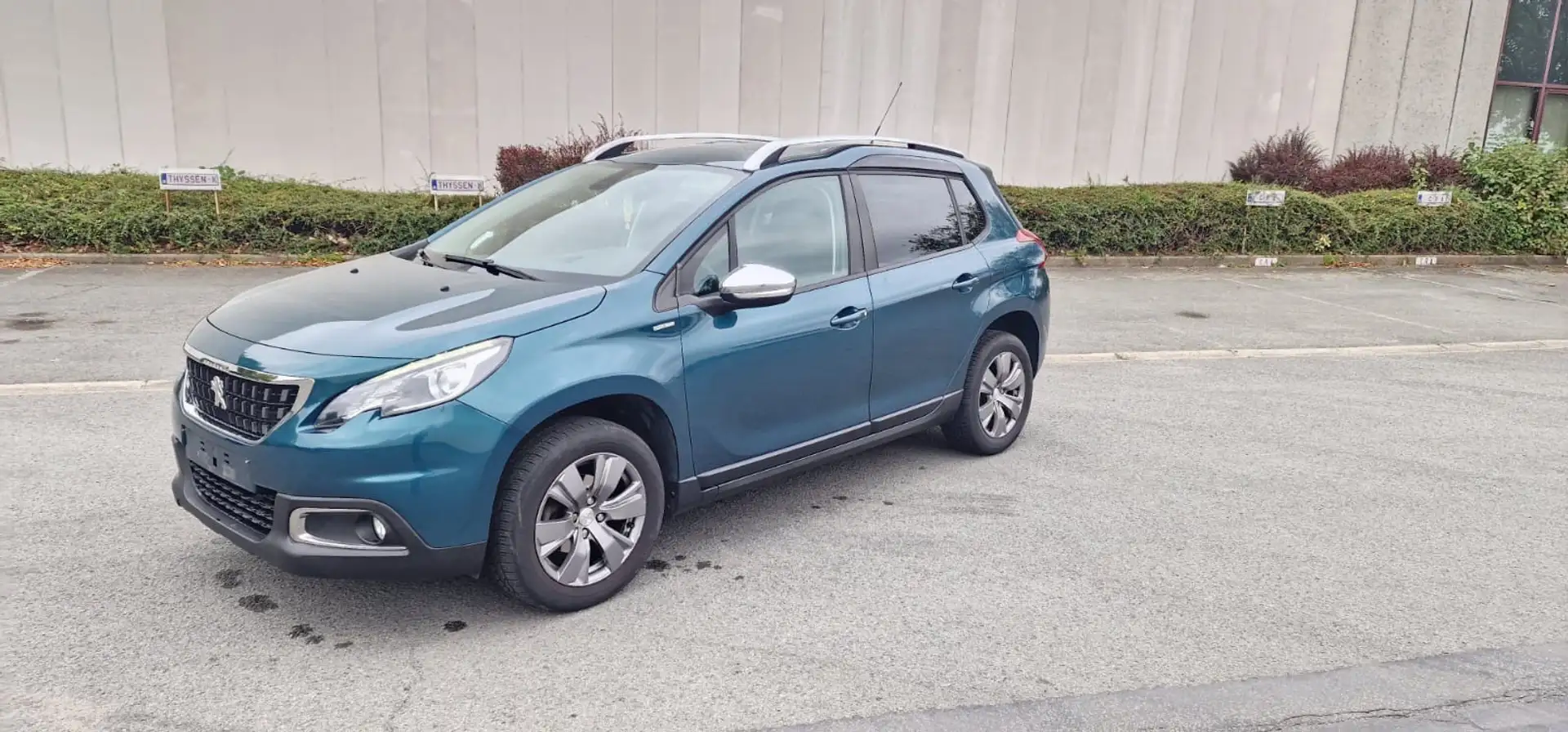 Peugeot 2008 styling 1.2 met 125.000km - 2