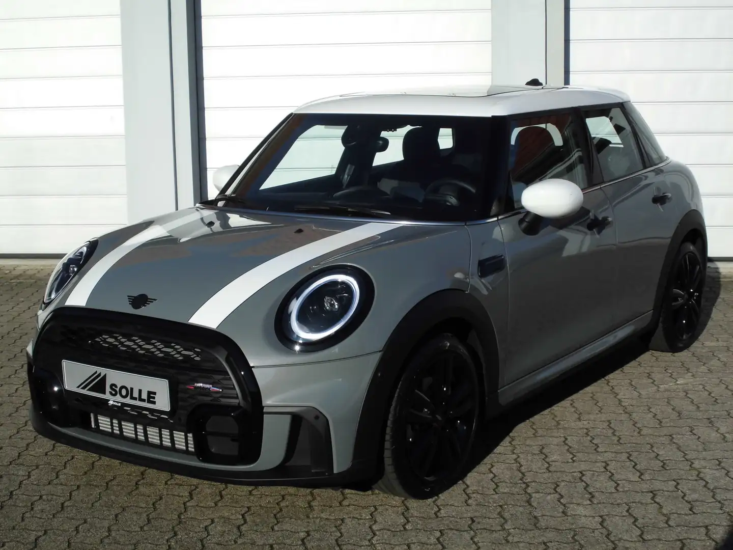 MINI John Cooper Works 1.5 Trim *LED*DAB*Pano*ConnectNaviPlus*PDC*RFK*SHZ Grau - 1