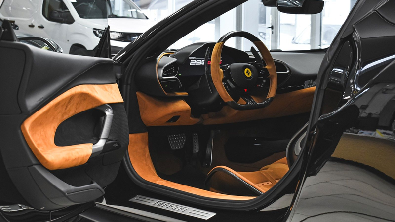 Ferrari 296 GTS 3.0 V6 Plug-in Hybrid F1 DCT — photo 12