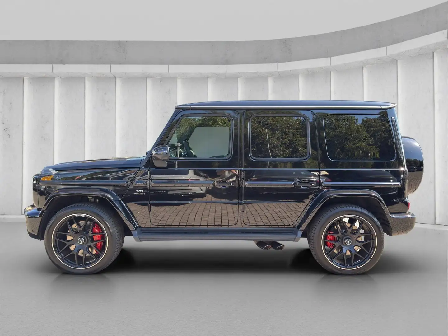 Mercedes-Benz G 63 AMG Facelift Night Sthz Burm Distro AHK 22" Schwarz - 2