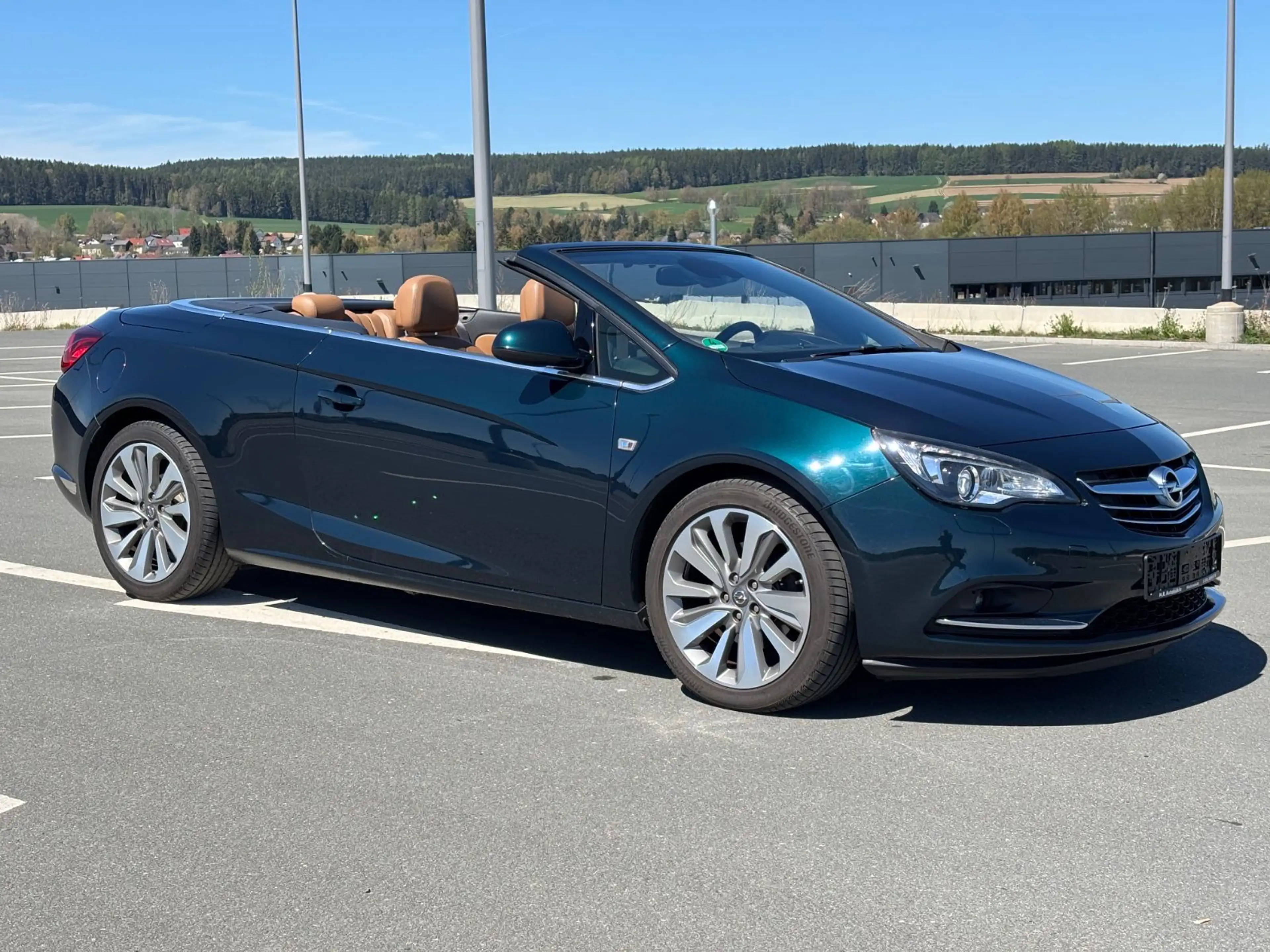 Opel Cascada 1.6 Turbo Innovation XENON KAMERA ALU — photo 3