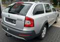 Skoda Octavia 2.0 TDI Combi Scout 4X4 Xenon|Klima Silber - thumbnail 6