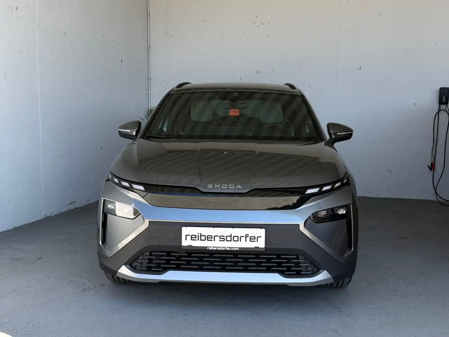 Skoda Elroq 60 Grau - 2