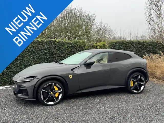 Ferrari Purosangue 6.5 V12