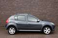 Dacia Sandero 1.6 Stepway, airco, 5 deurs, zwart metallic, mooie Grijs - thumbnail 4