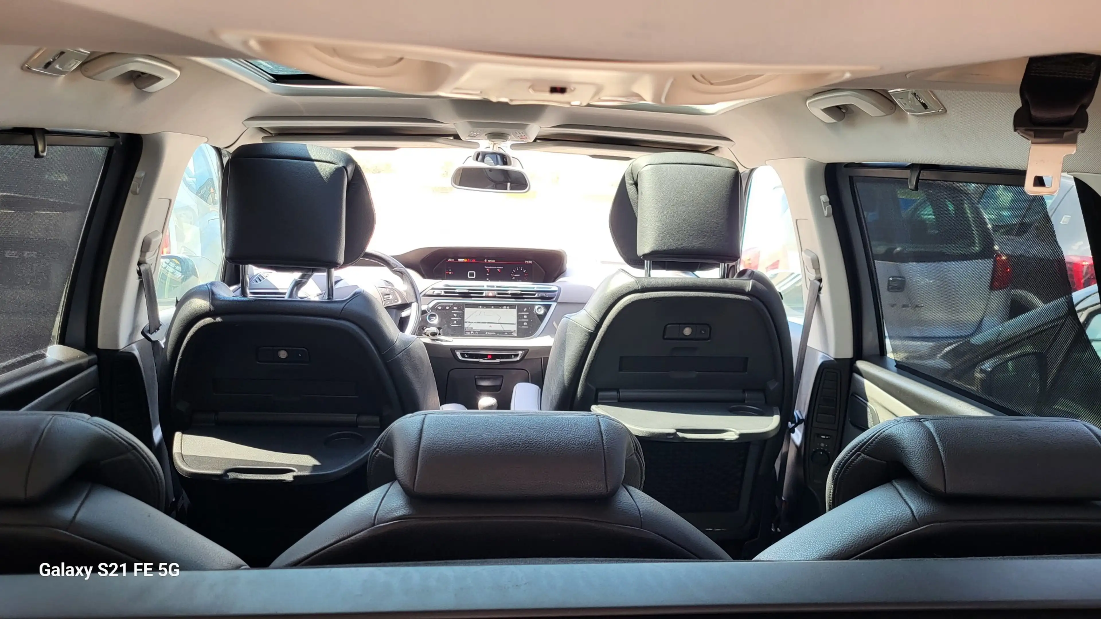 Citroen Grand C4 Picasso — photo 6