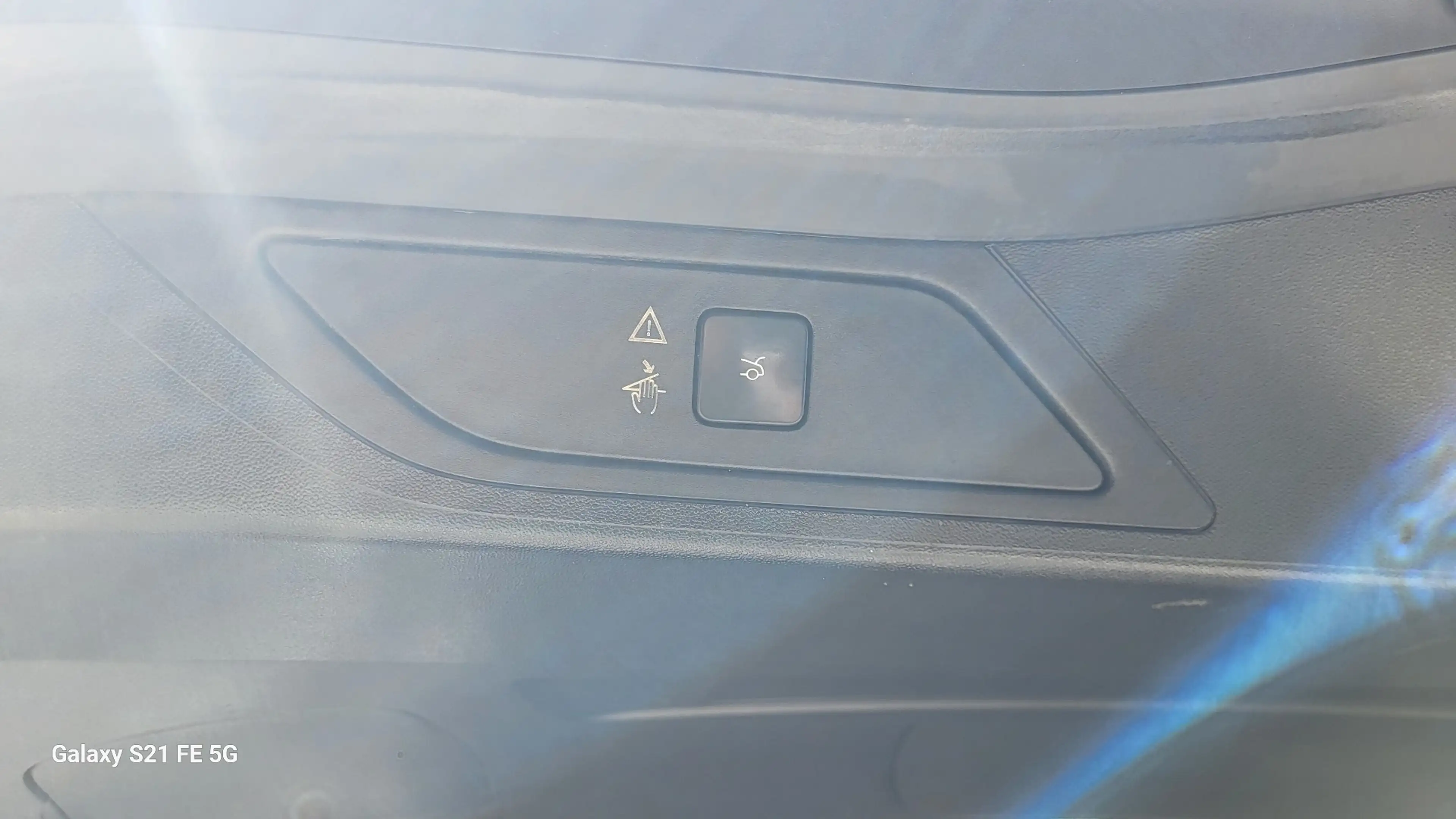 Citroen Grand C4 Picasso — photo 14