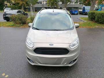 Tourneo Courier 1,0 EcoBoost Titanium Titanium