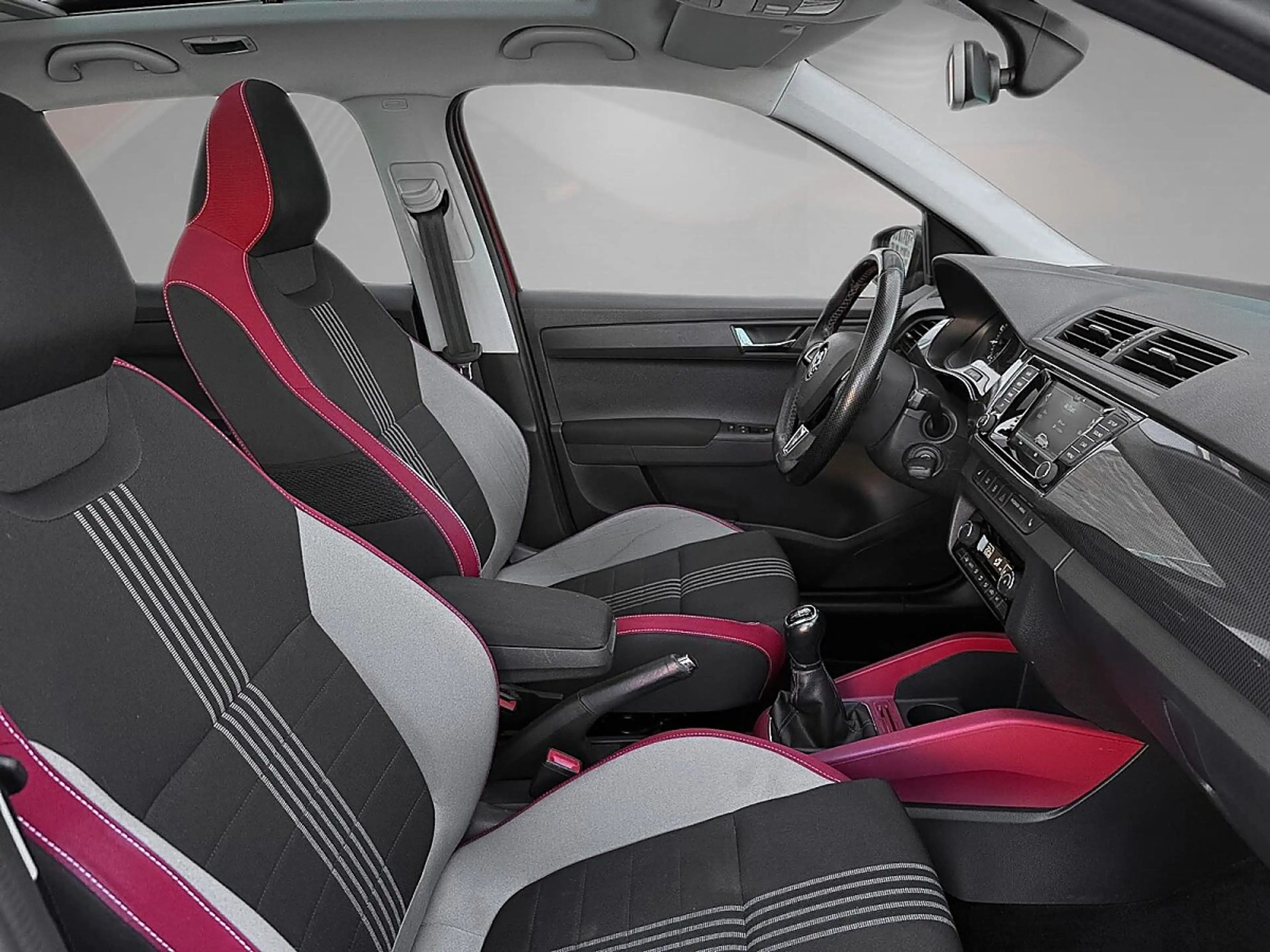 Skoda Fabia Monte Carlo 1,0 TSI|1.BESITZ|SEHR GEPFLEGTER ZU... — photo 8