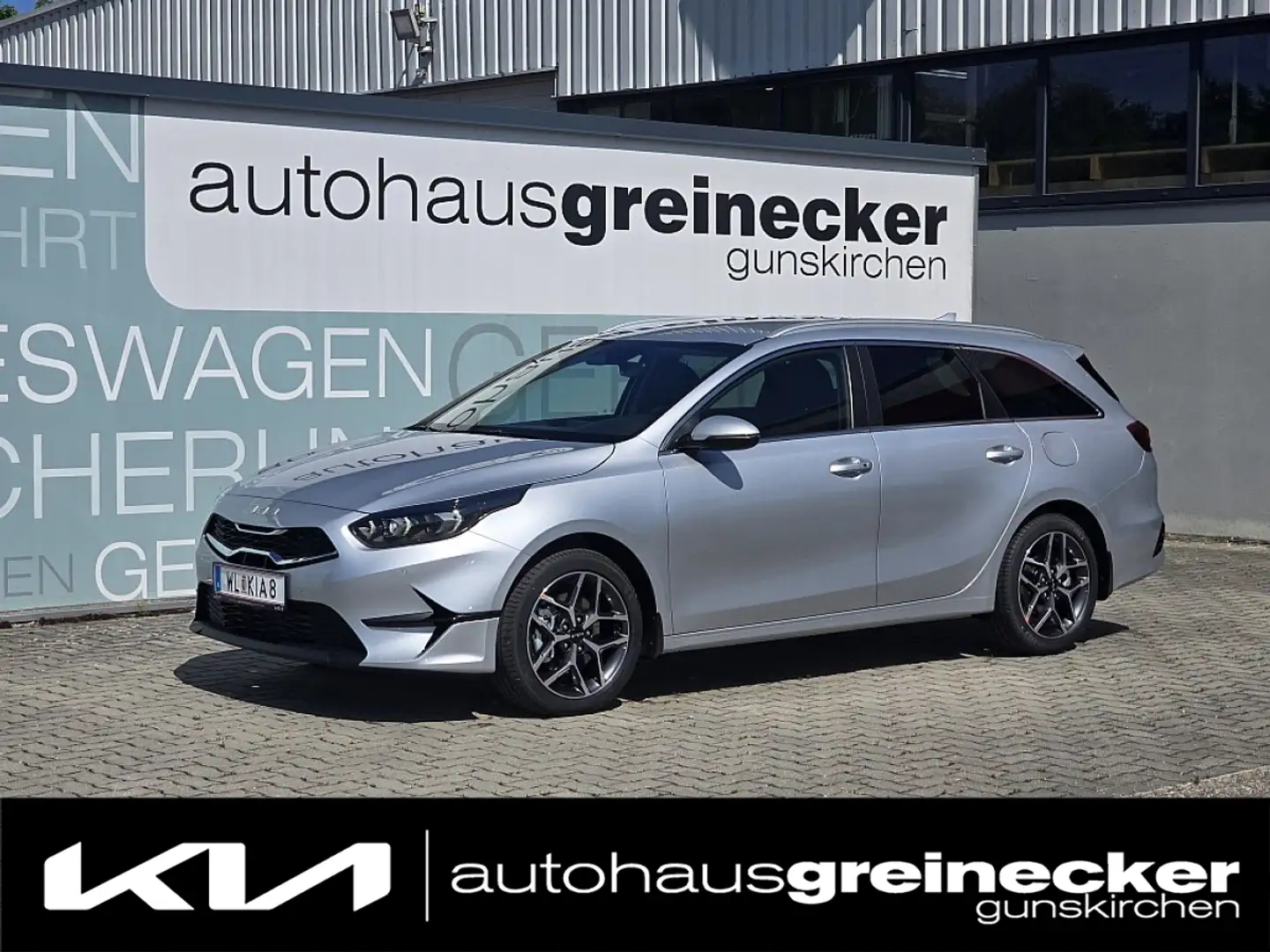 Kia Ceed SW / cee'd SW ceed SW 1,5 TGDI Gold + Komfortpaket Silber - 1