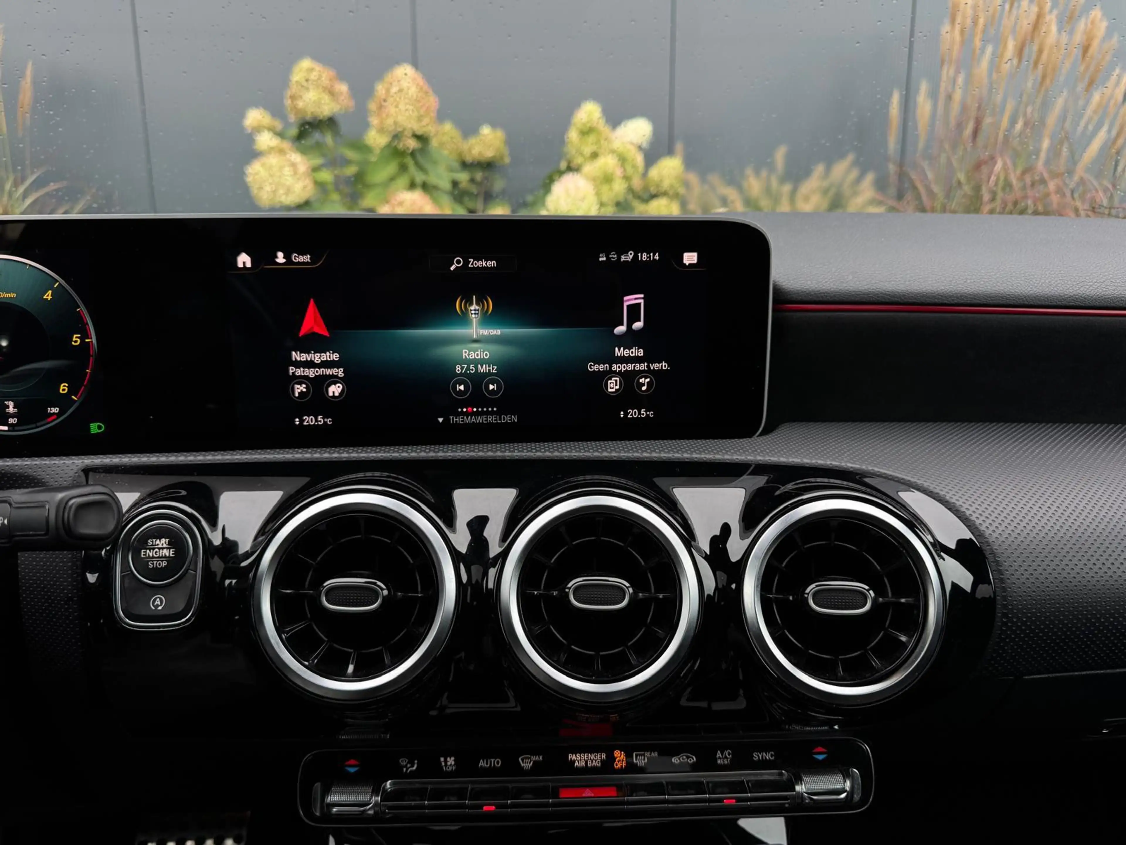 Mercedes-Benz A 180 d Business Solution AMG BTW/BPM PANO|LEDER|CR CONT — photo 15