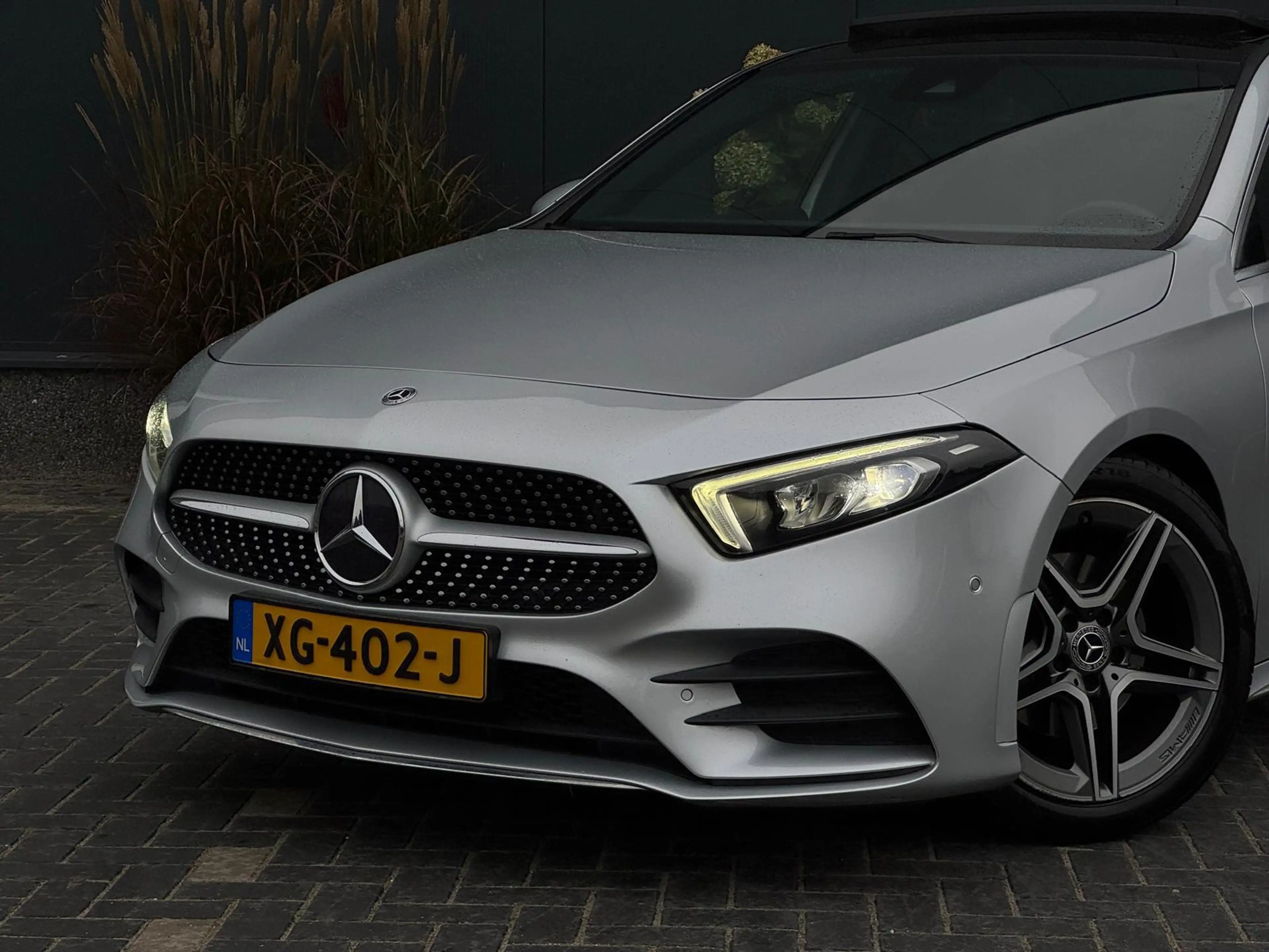Mercedes-Benz A 180 d Business Solution AMG BTW/BPM PANO|LEDER|CR CONT — photo 5