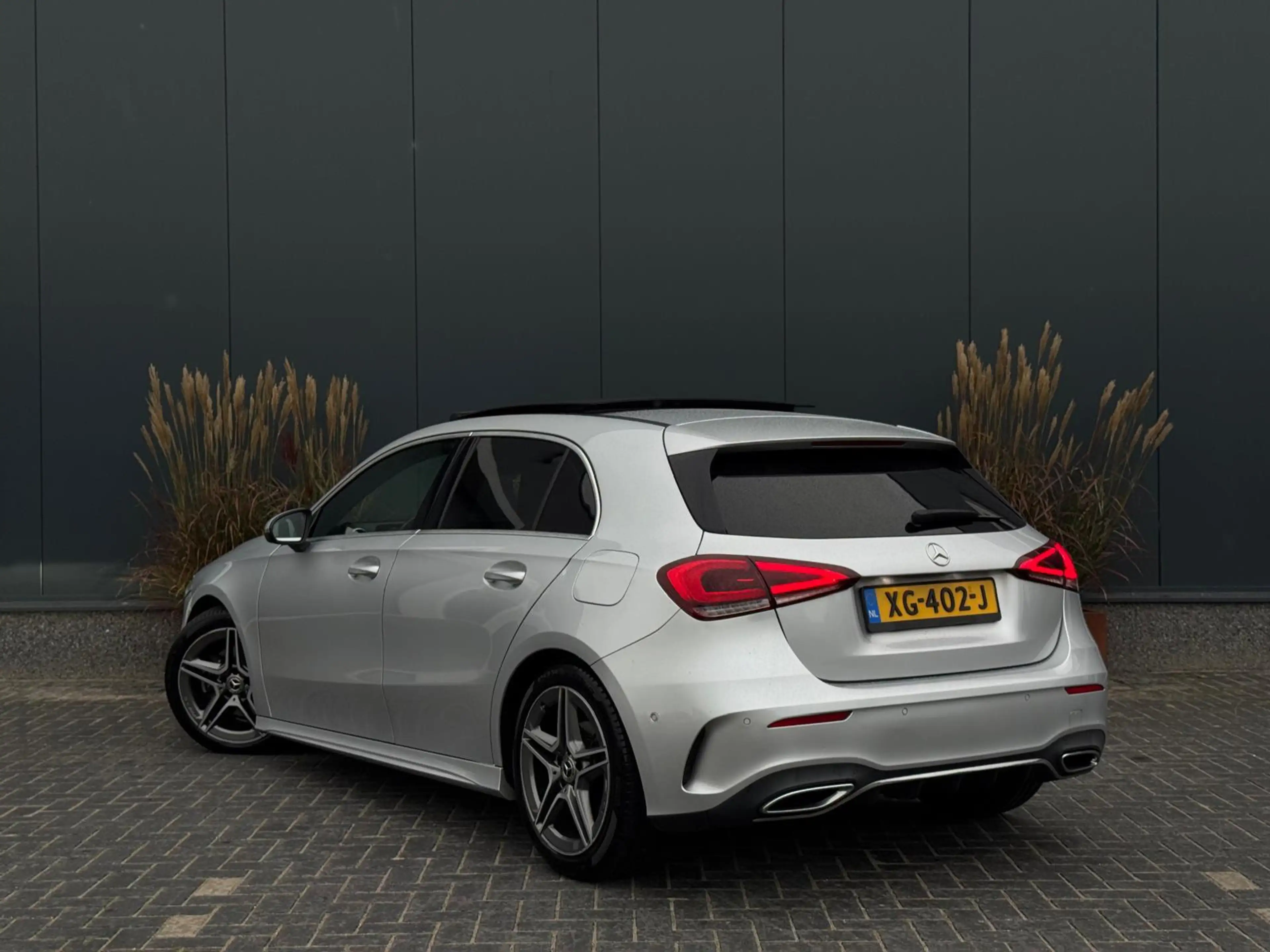 Mercedes-Benz A 180 d Business Solution AMG BTW/BPM PANO|LEDER|CR CONT — photo 9