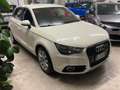 Audi A1 SPB 1.6 TDI Attraction Blanc - thumbnail 3