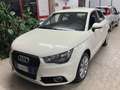 Audi A1 SPB 1.6 TDI Attraction Blanc - thumbnail 1