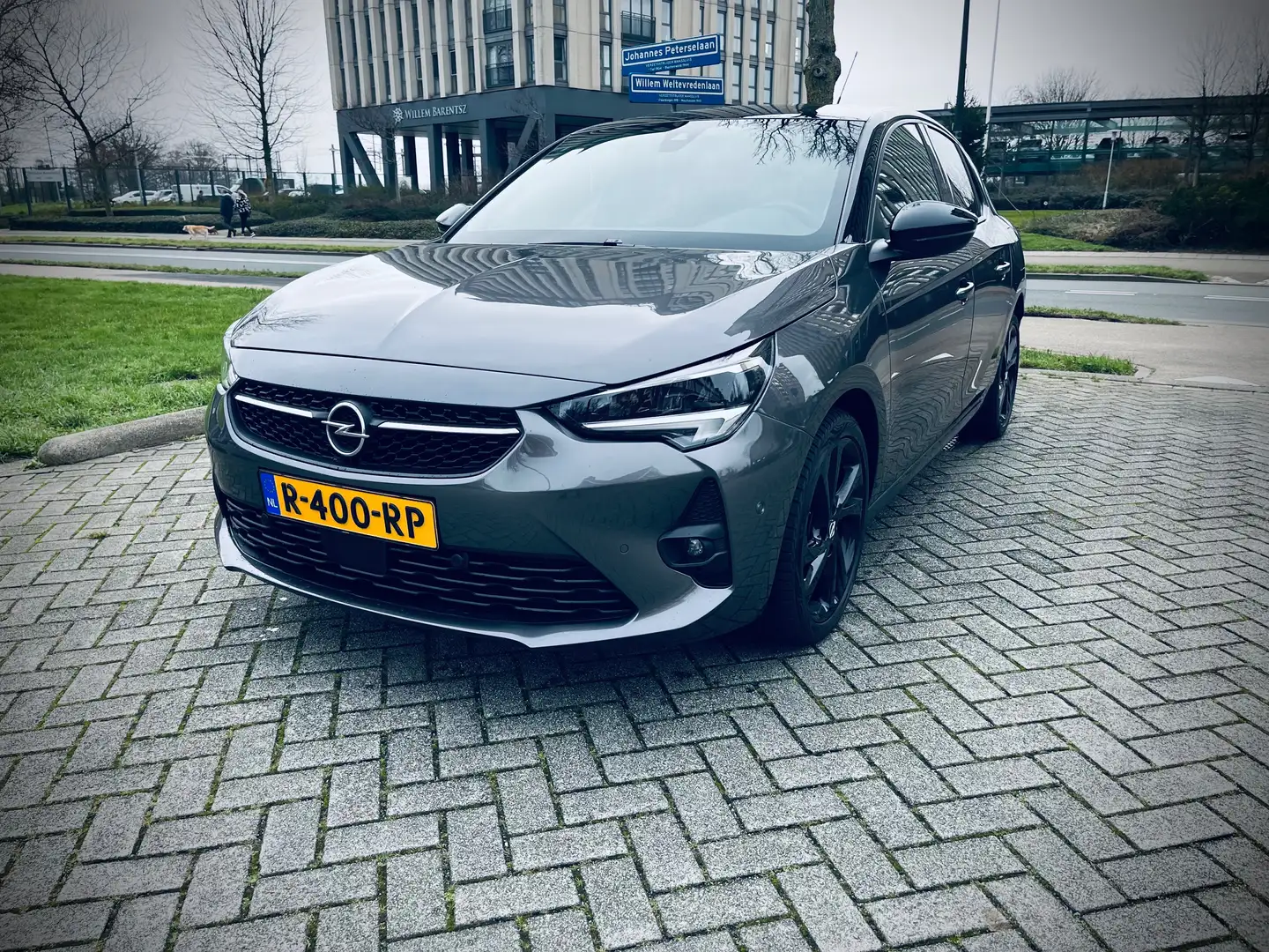 Opel Corsa Corsa 1.2 GS Line Grijs - 1