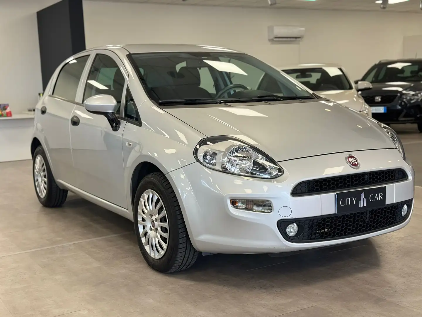 Fiat Punto EVO  5p 1.2 Lounge E6 Argento - 1