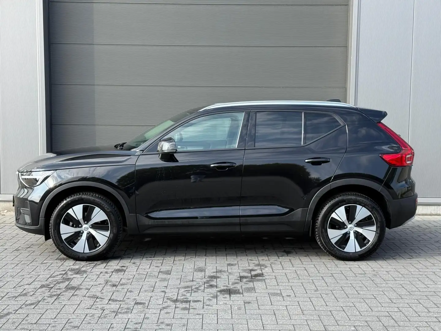 Volvo XC40 automaat/verwarmd stuur/camera Schwarz - 2