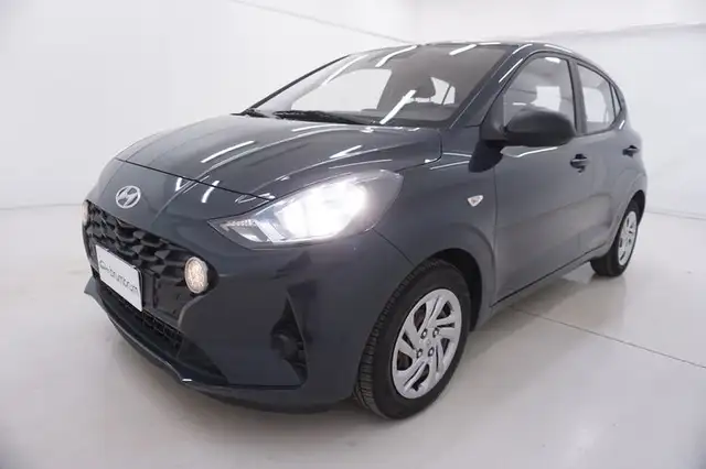 Hyundai I10 view 9