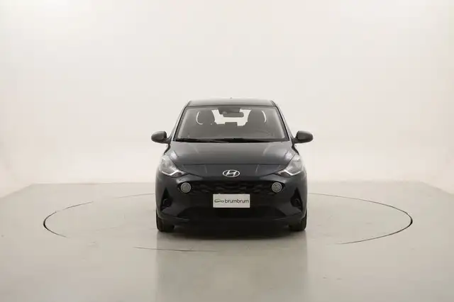 Hyundai I10 view 8