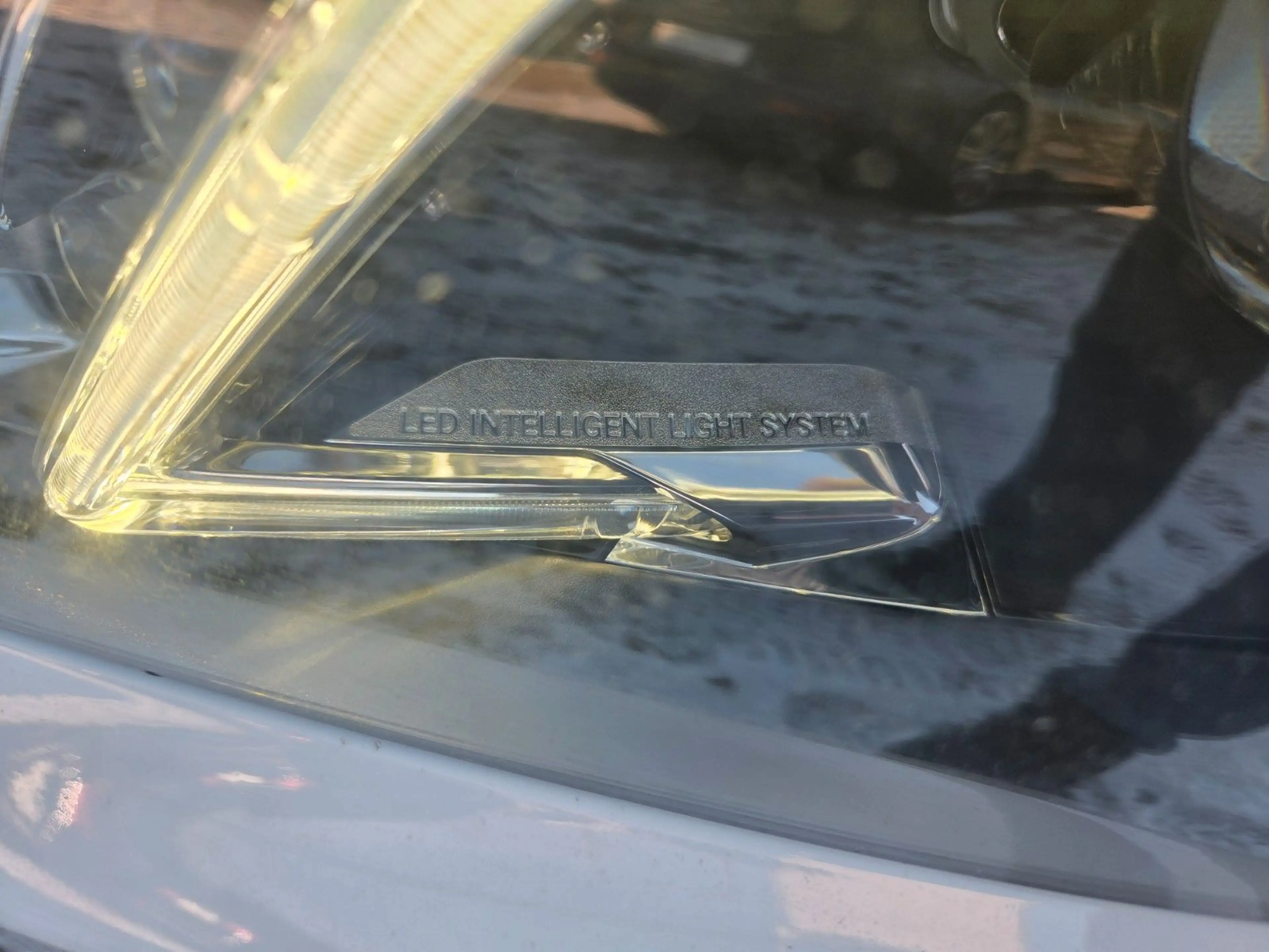 Mercedes-Benz E 300 T AMG LINE AHK*Pano*ACC*LED*LEDER*uvm — photo 4