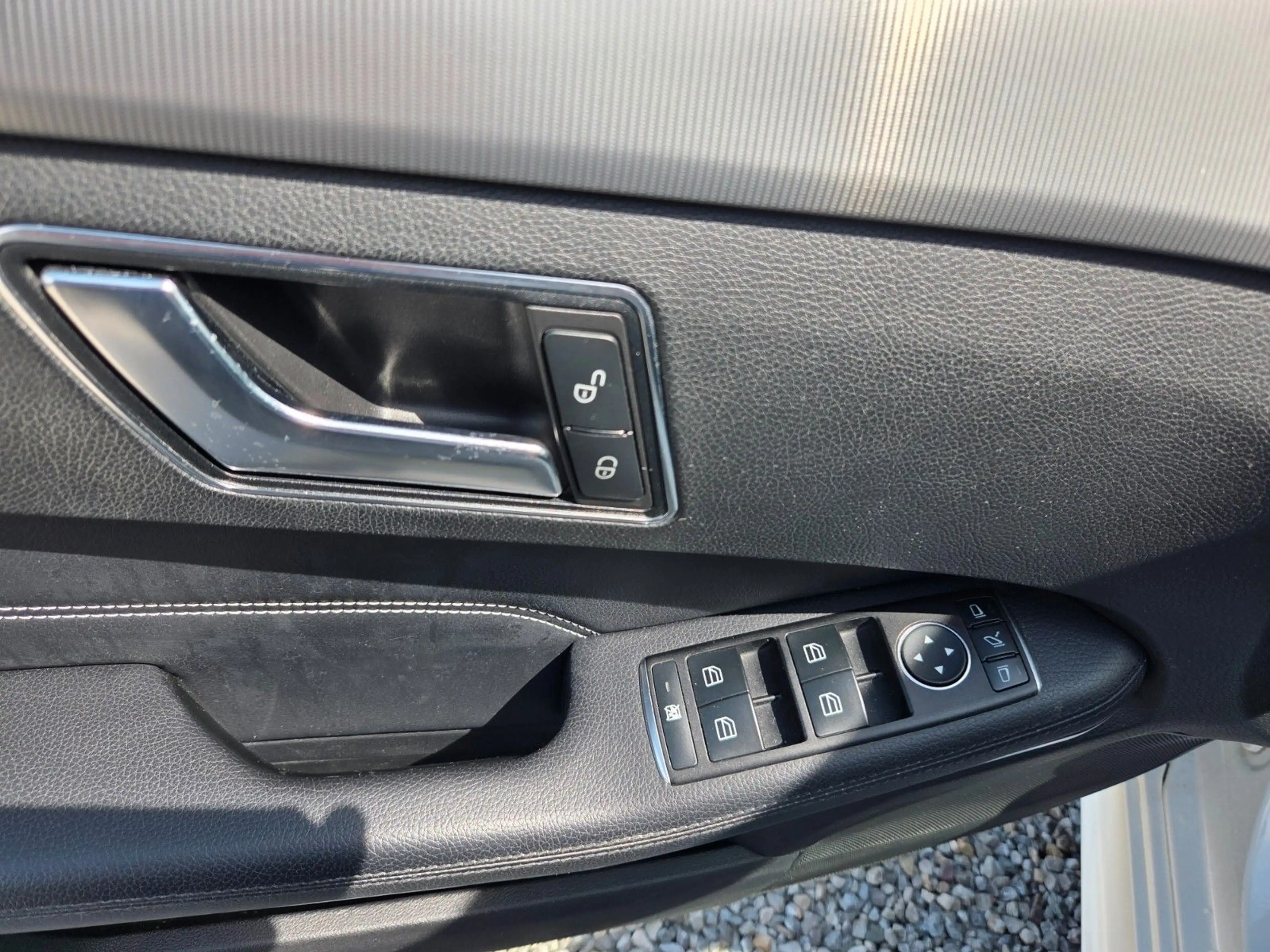 Mercedes-Benz E 300 T AMG LINE AHK*Pano*ACC*LED*LEDER*uvm — photo 33