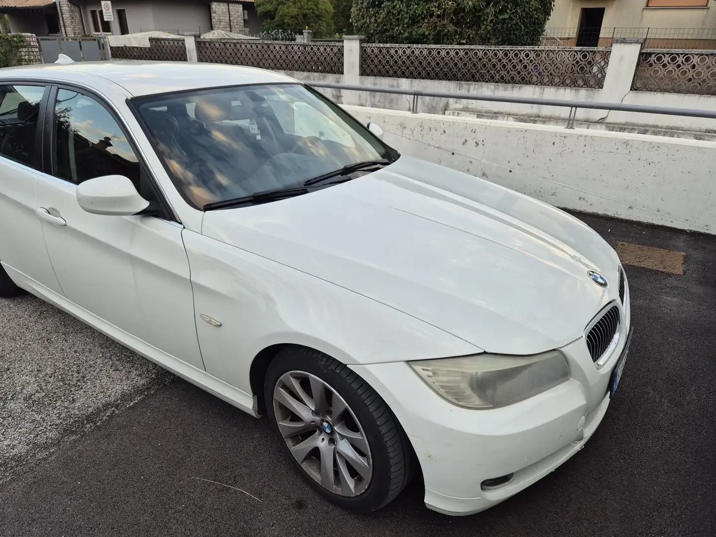 BMW 318 318tds Touring c/clima auto - 2