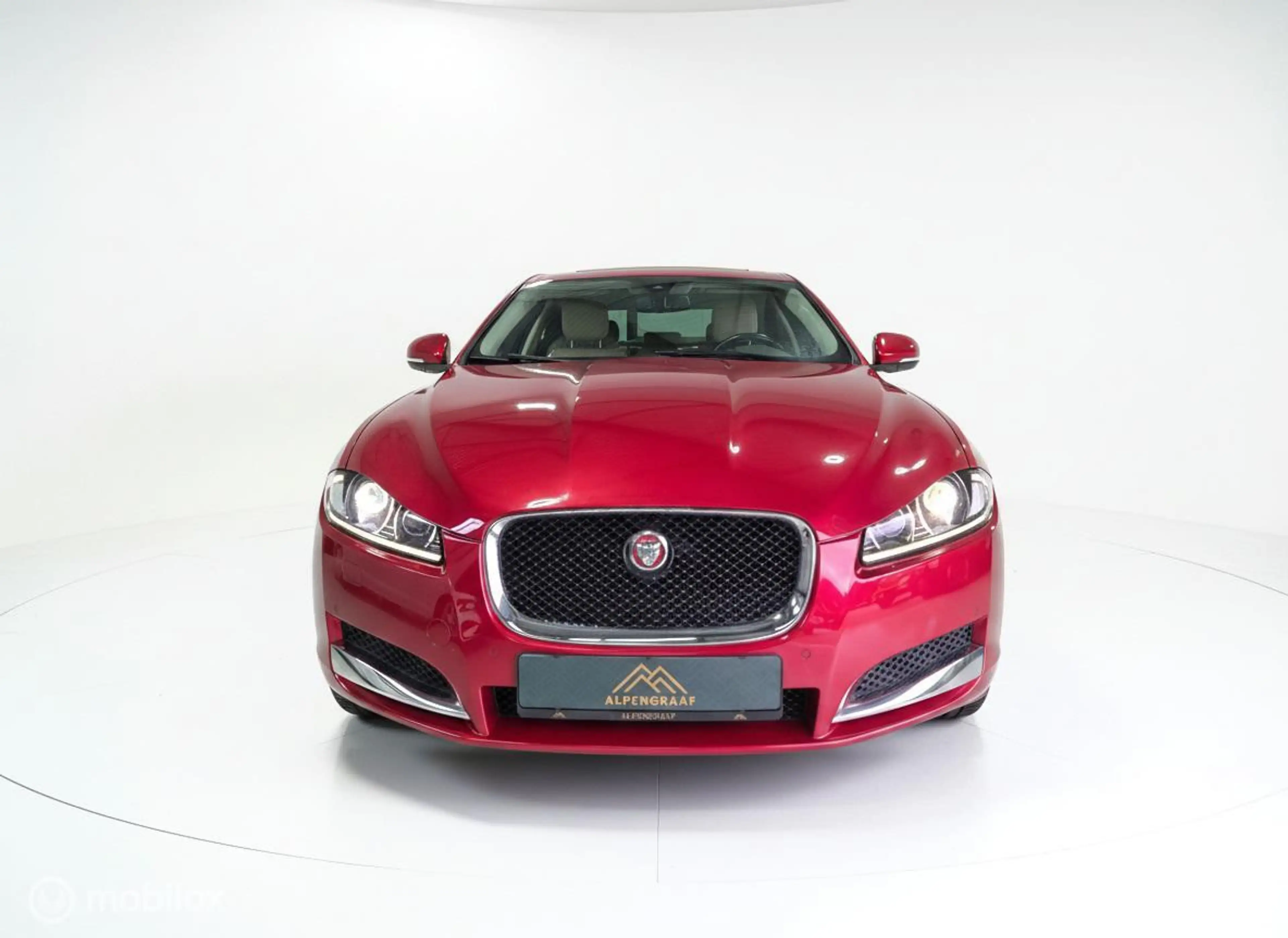 Jaguar XF 3.0 V6 340pk schuifkanteldak|Camera|Navigatie|Lede — photo 10