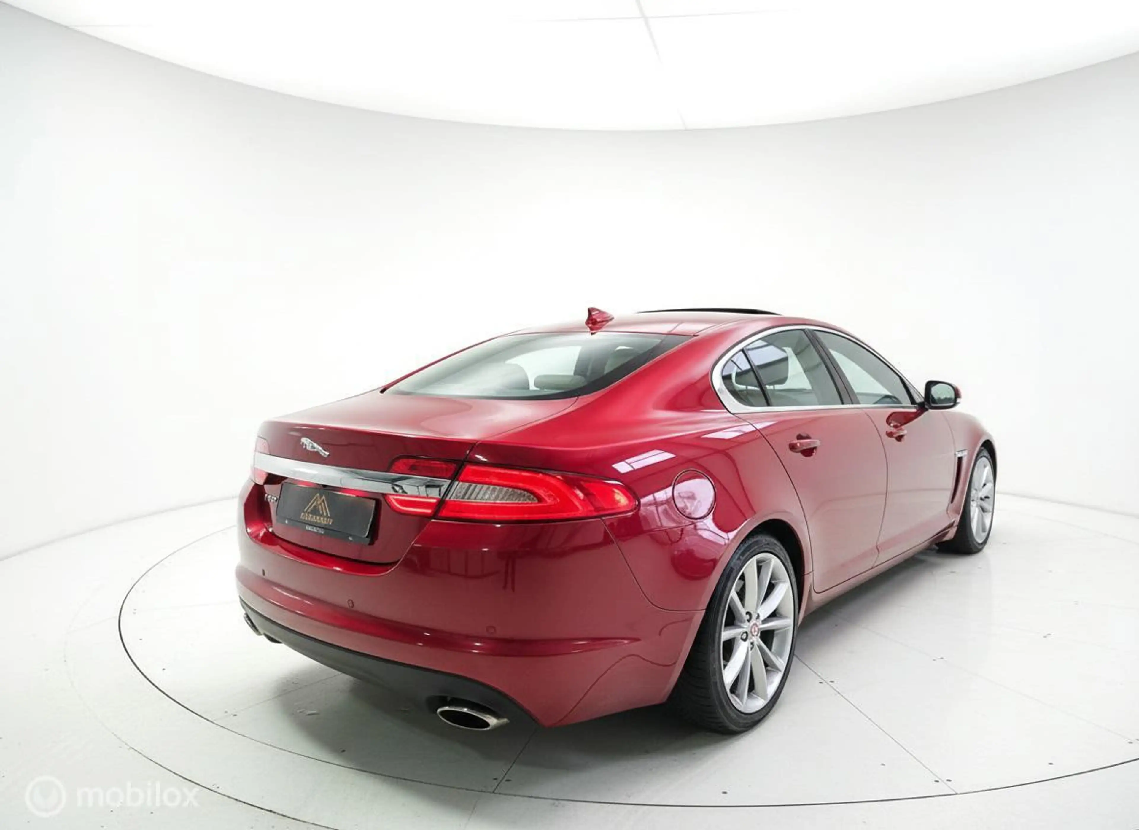 Jaguar XF 3.0 V6 340pk schuifkanteldak|Camera|Navigatie|Lede — photo 3
