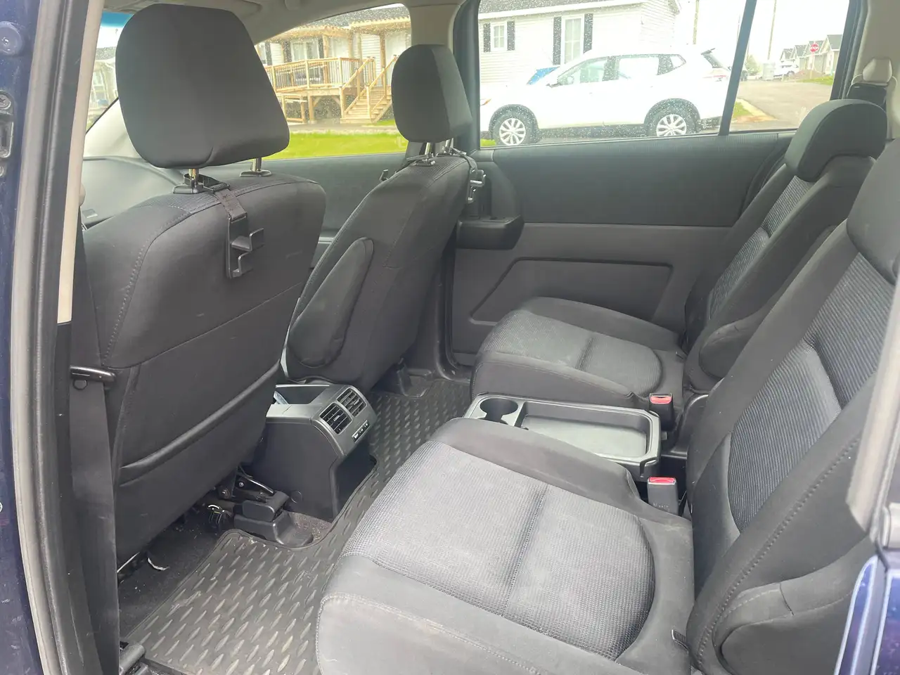 Mazda 5 снимка Mazda 5