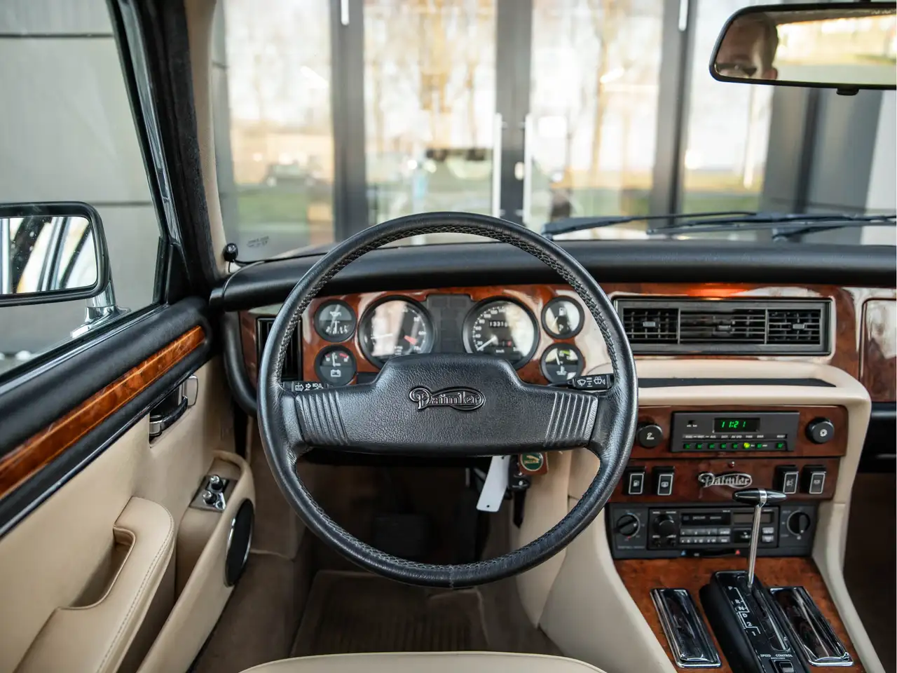 Daimler Double Six 5.3 V12 Nette Staat | Lederen Interieur | Cruise C, foto 10