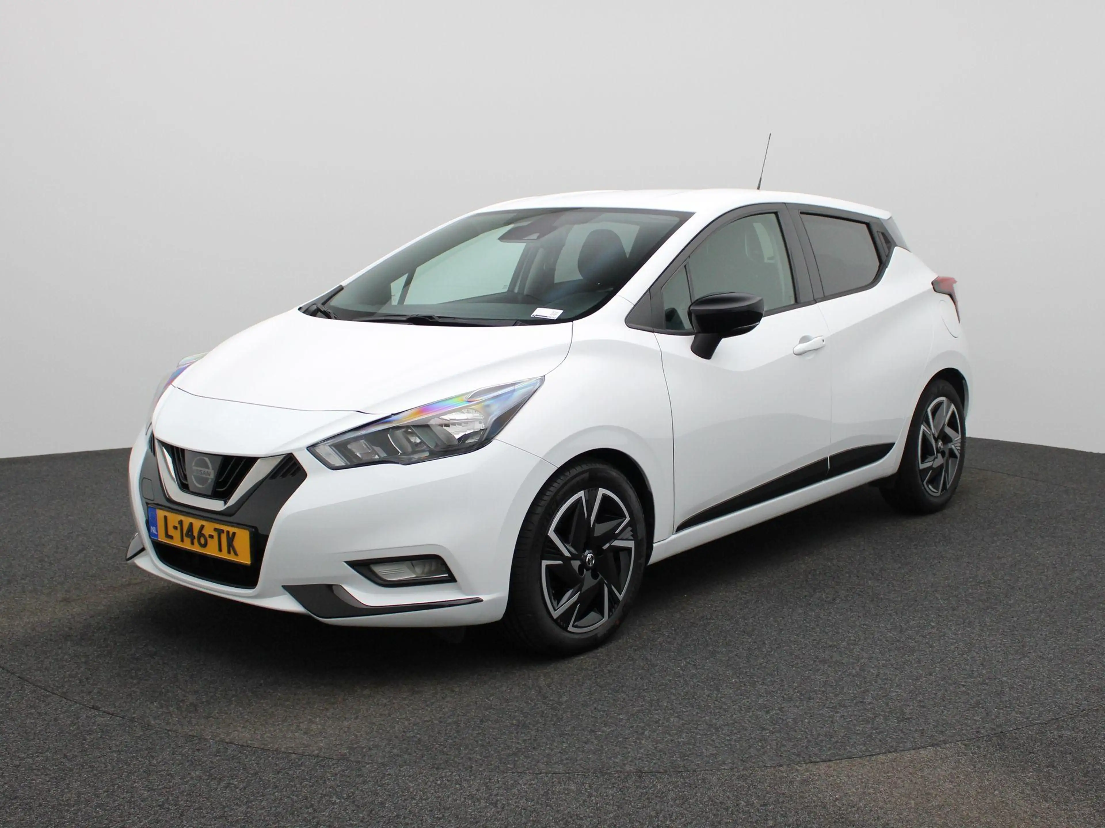 Nissan Micra 1.0 IG-T N-Design NAVIGATIE | AIRCO | PARKEERSENSO