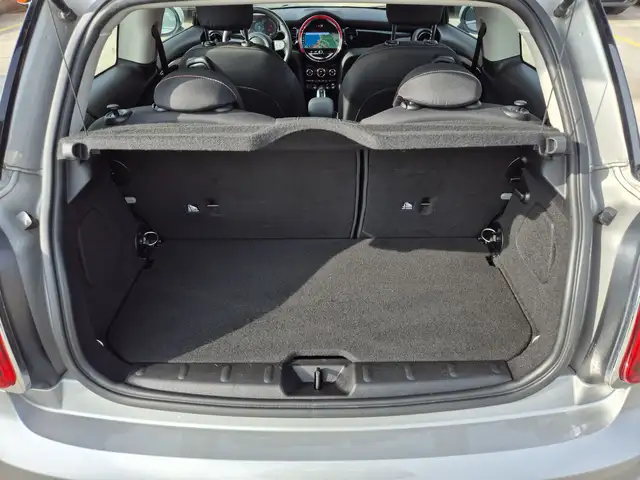 Mini Cooper Cooper view 12