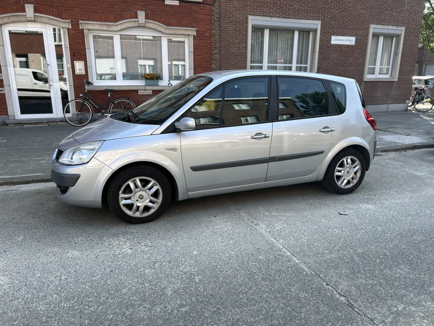 Renault Scenic 1.6 16V Exception - 2