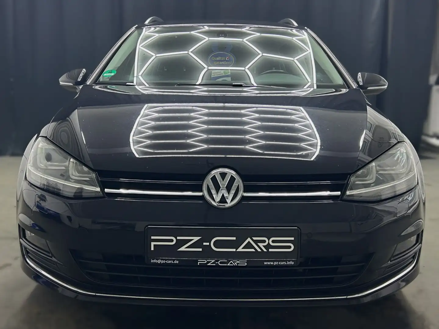 Volkswagen Golf VII 2.0 TDI Allrad|Xenon|Leder|Navi|PDC|AHK Negro - 2