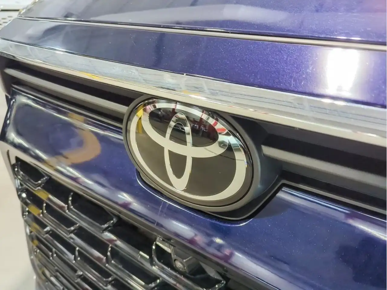 Toyota Grand Highlander снимка Toyota Grand Highlander