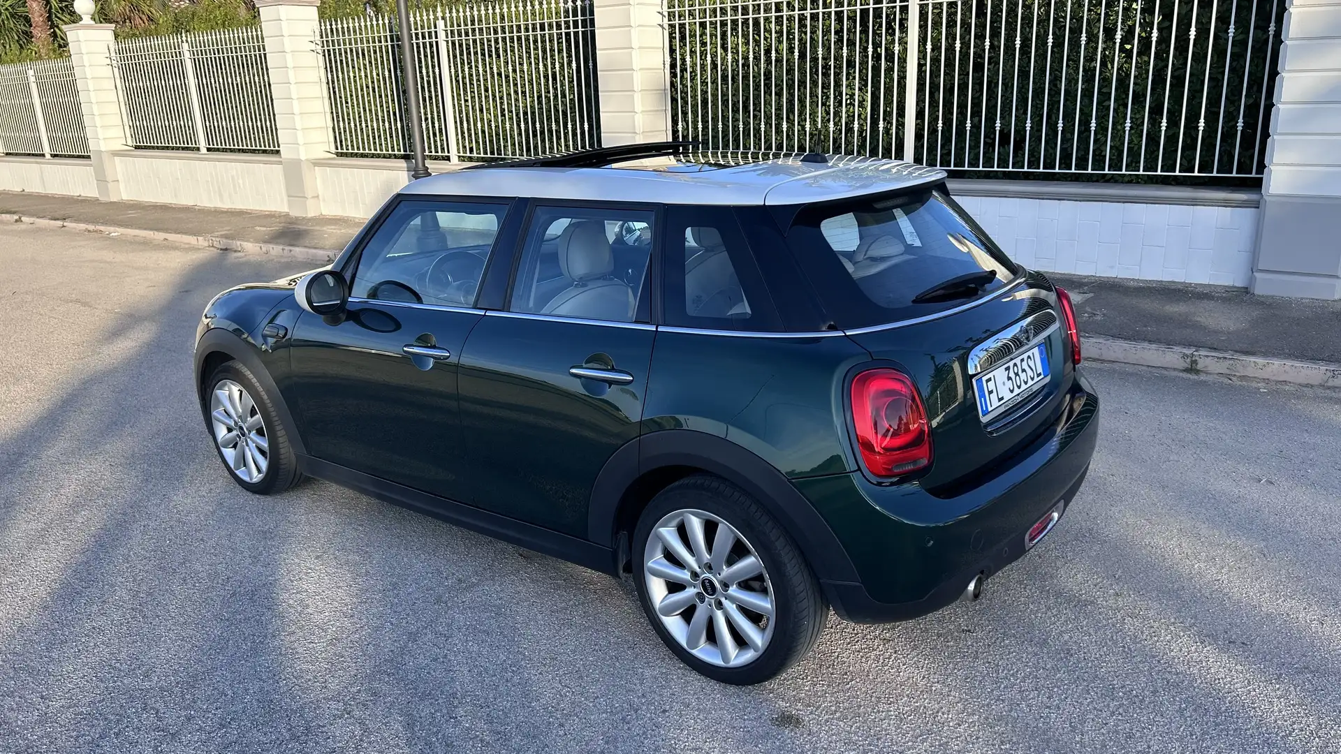 MINI Cooper D 1.5 Boost F55 Verde - 2