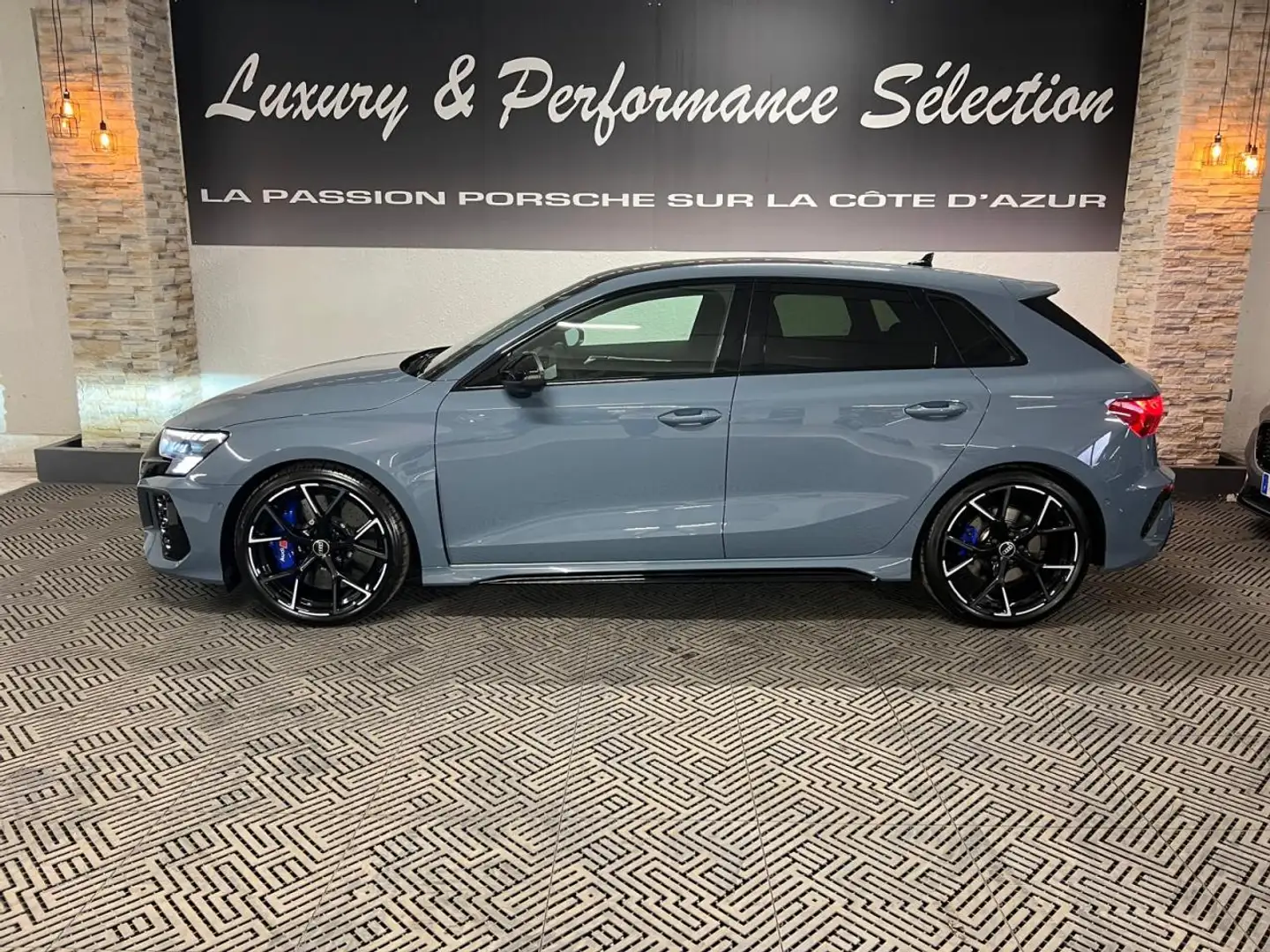 Audi RS3 Quattro 2.5 TFSI 400ch - Pas de Malus - 17000km -  Gris - 2