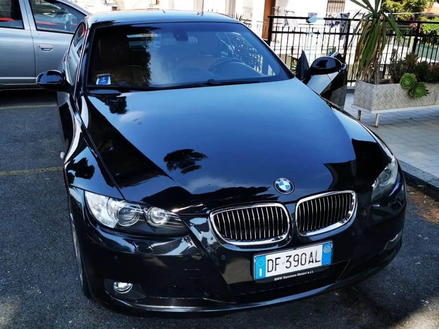 BMW 330 Serie 3 E93 Cabrio 330d Cabrio Msport Noir - 1