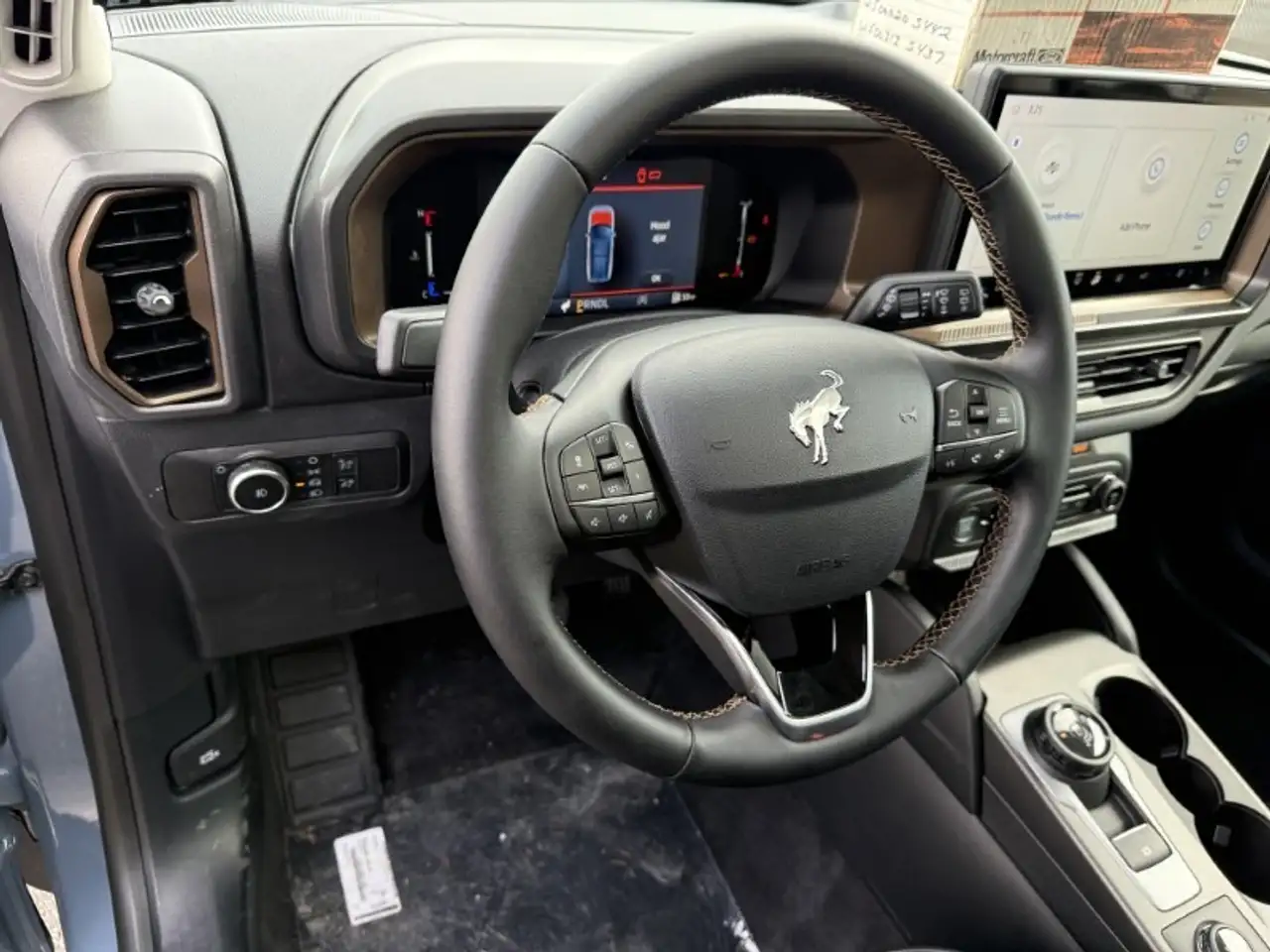Ford Bronco Sport photo Ford Bronco Sport