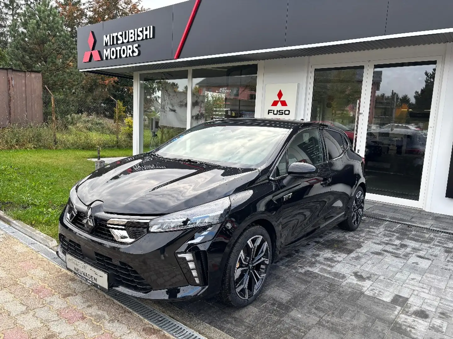 Mitsubishi Colt EDITION 1.6 Hybrid*3D-NAVI*RÜCKFAHRKAMERA* Noir - 2