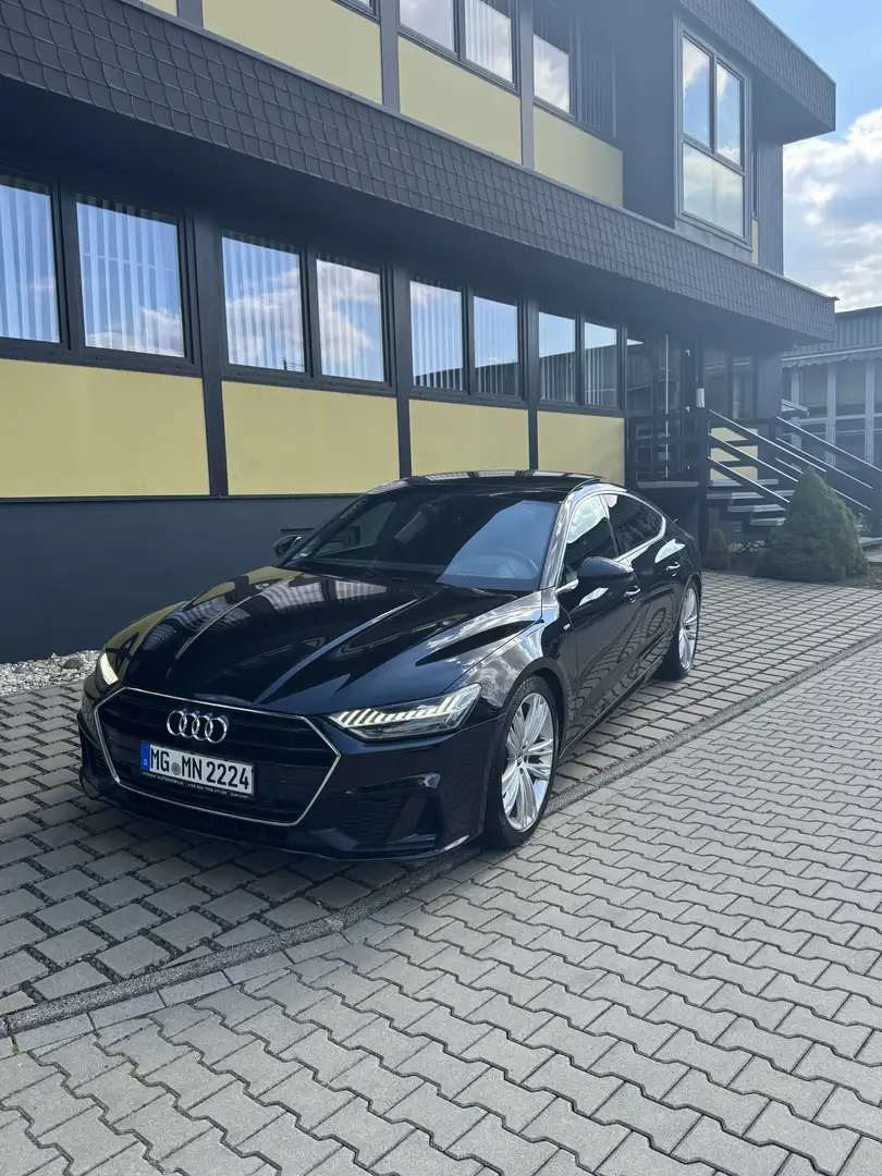Audi A7 40 basis TDI Чёрный - 1